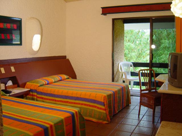Hotel Ciudad Real Palenque-11