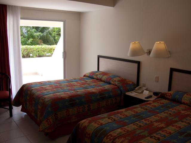 Hotel Oasis Palm Beach-6
