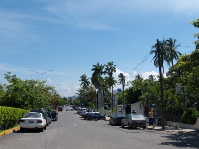Manzanillo Zentrum-2