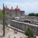 Archäologische Zone von Mitla mit Kirche