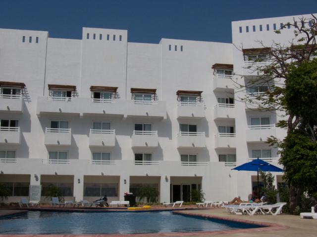 Holiday Inn Arenas Cancun-13