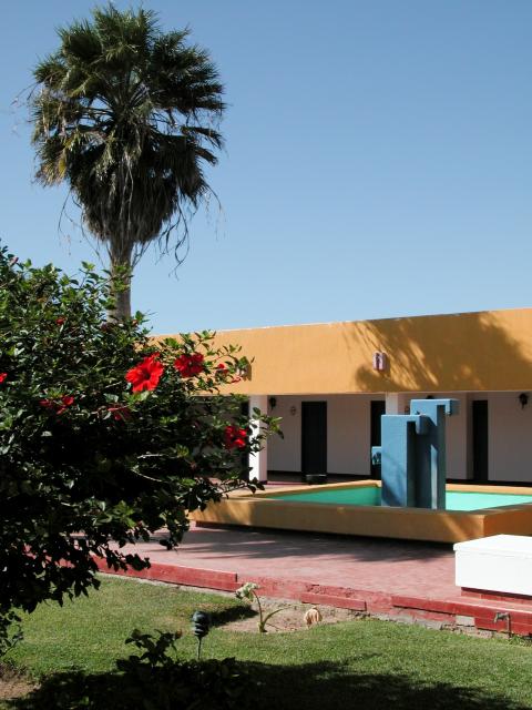 Hotel Desert Inn Guerrero Negro-5