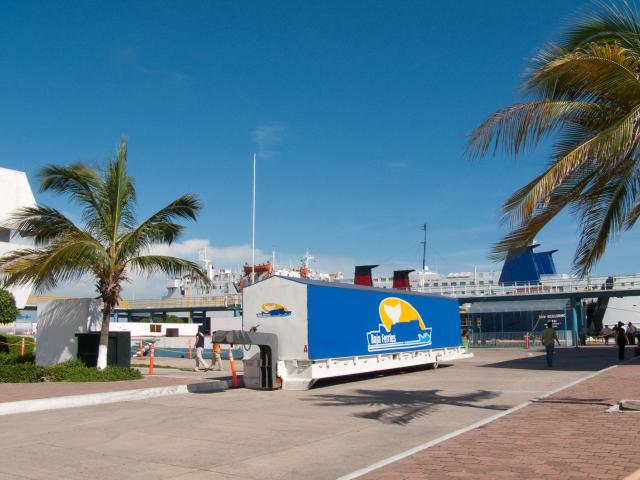 Fährhafen Mazatlán - Baja Ferries-2